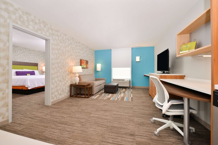 Room 30 of 40