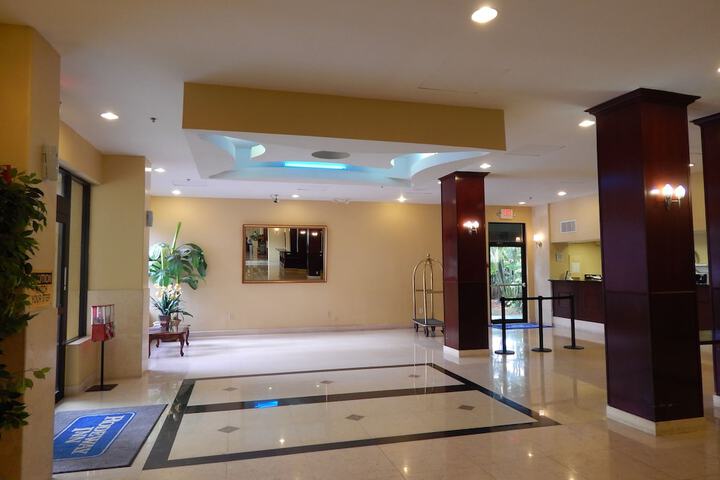Hotel Interior 6 of 27