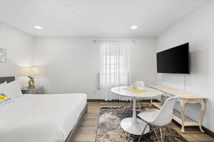 Sunset Inn-South Miami