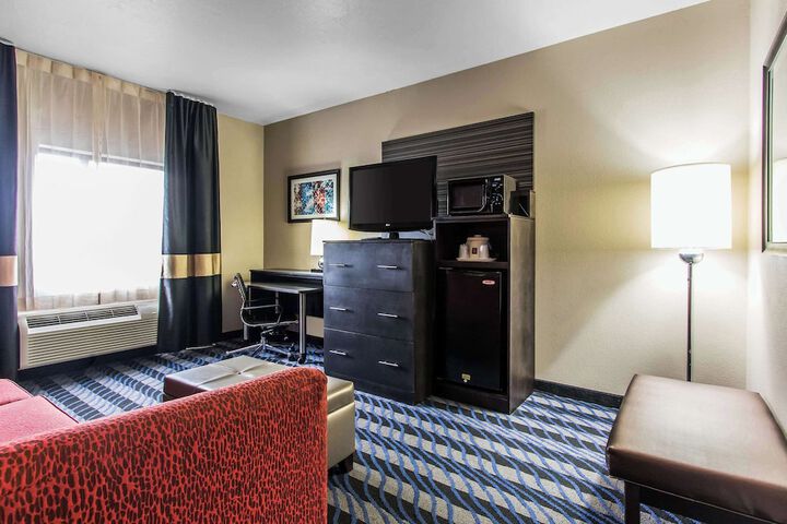 Room 47 of 64