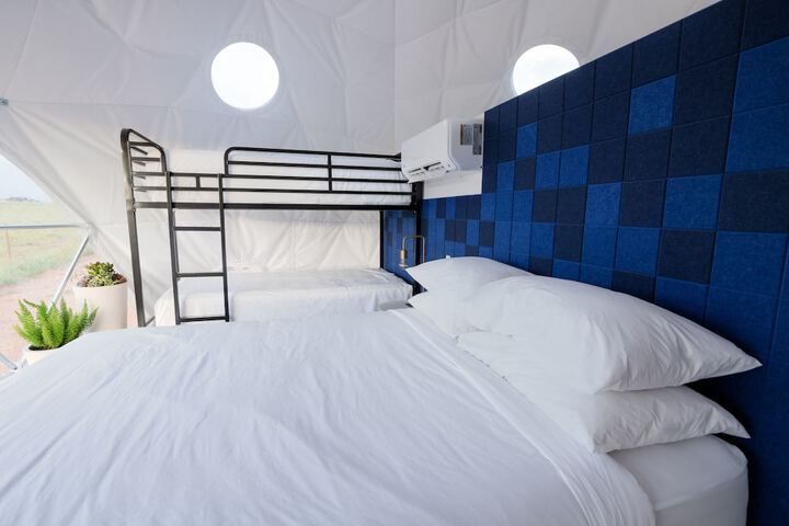 Room 37 of 71