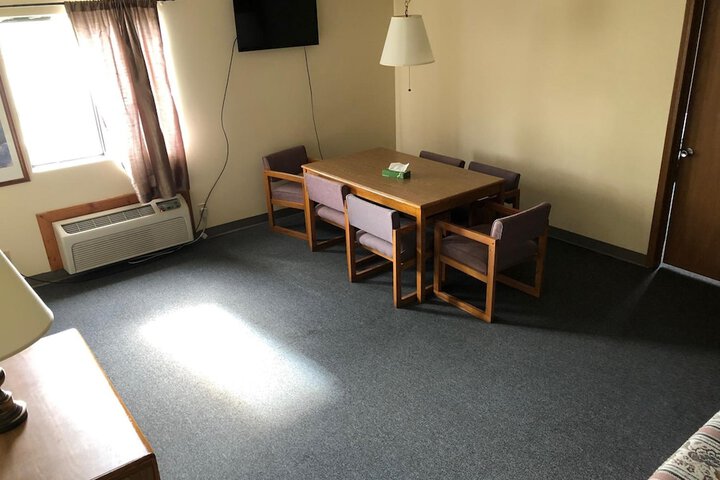 Room 31 of 47