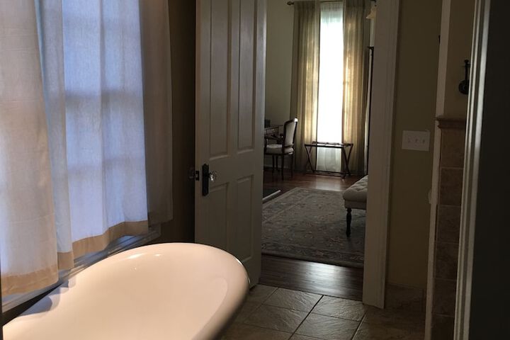Room 35 of 63