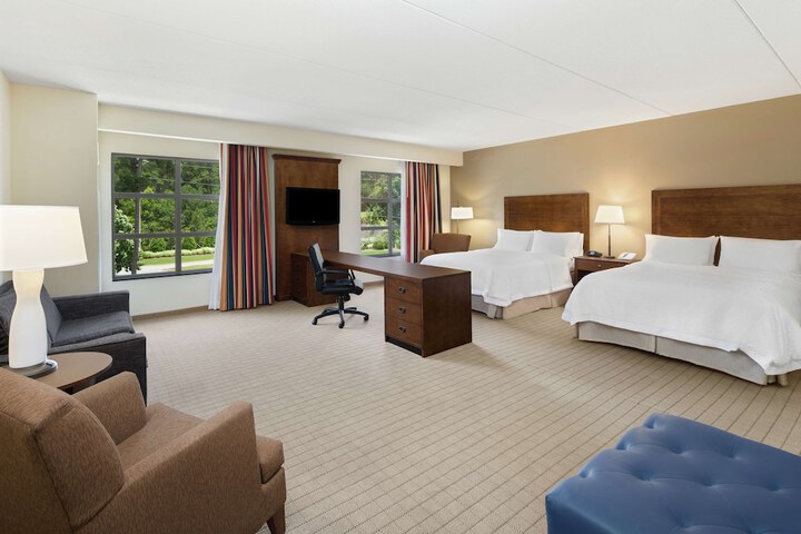 Room 11 of 24