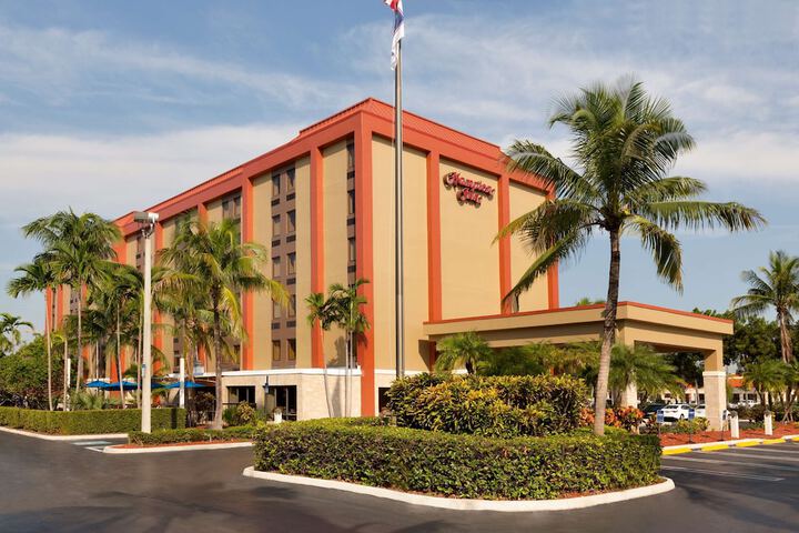 Hotel 2 of 30