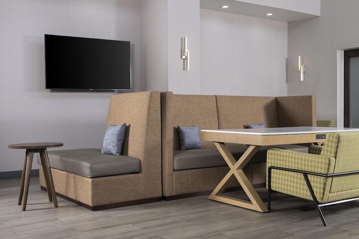 Hampton Inn & Suites Mansfield