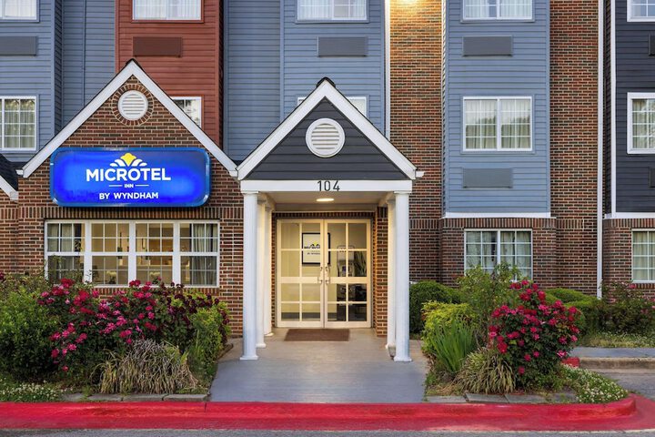 Hotel 3 of 36