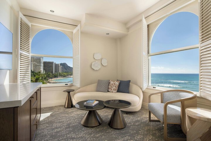 Moana Surfrider a Westin Resort & Spa, Waikiki Beach