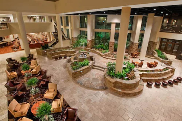 Hotel Interior 11 of 59