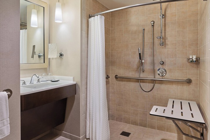 The Westin Savannah Harbor Golf Resort & Spa
