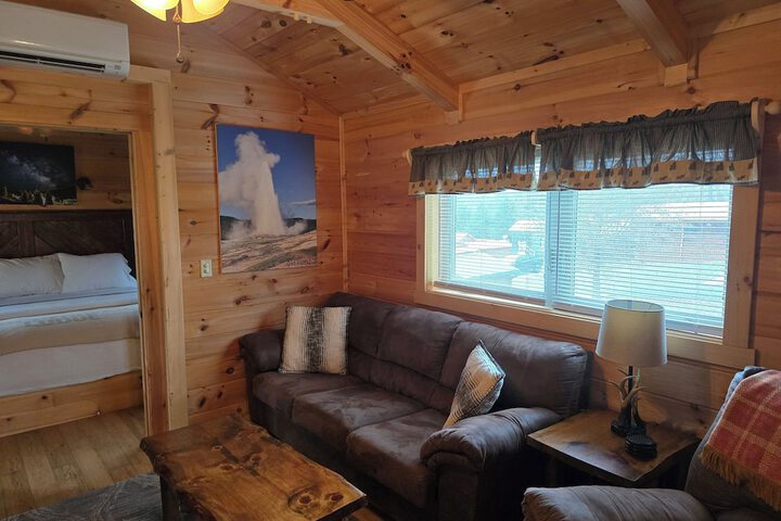 Room 27 of 50