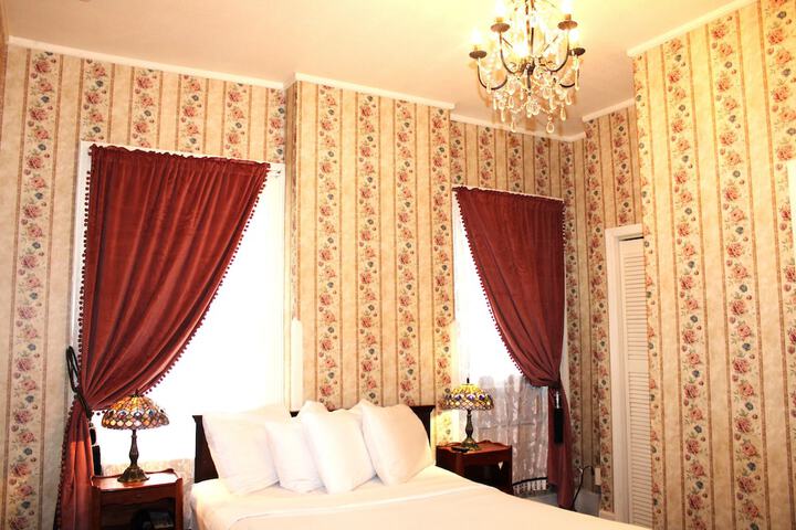 Room 37 of 52