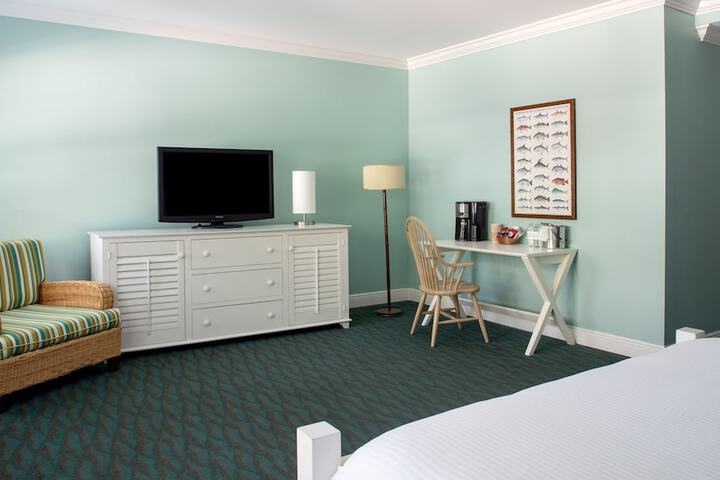 Room 40 of 87