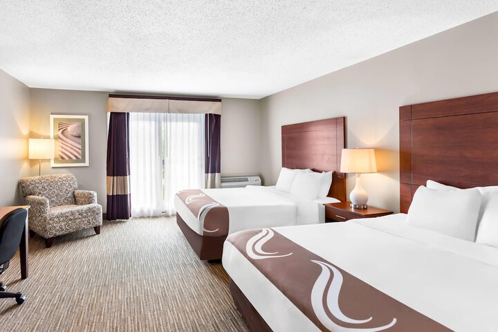 Quality Inn & Suites Gorham Riverside