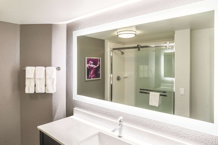La Quinta Inn & Suites by Wyndham Flagstaff