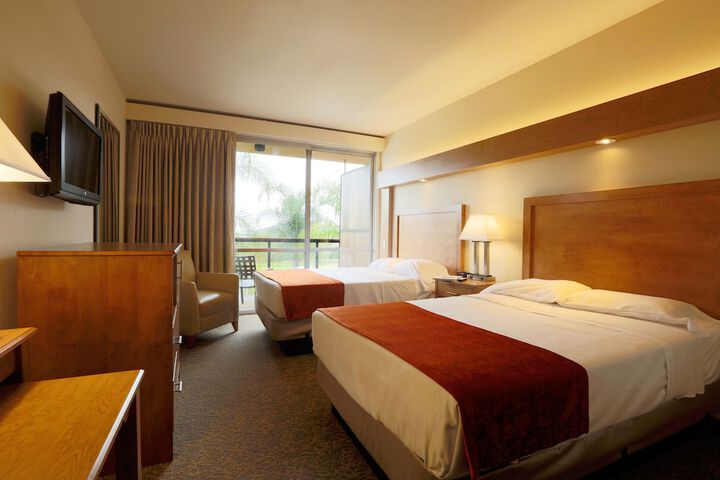 Kellogg West Conference Center and Hotel