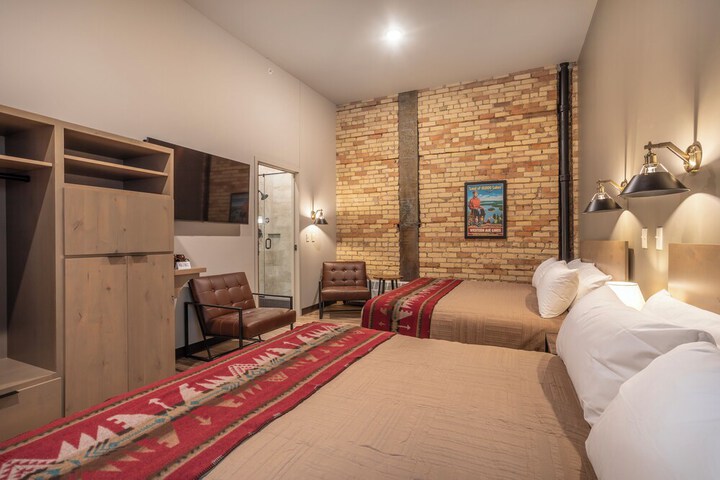 Crosby Lofts