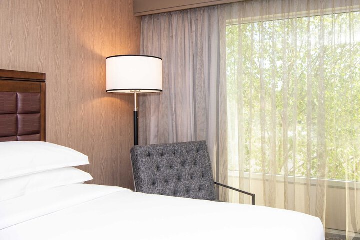 Room 45 of 77