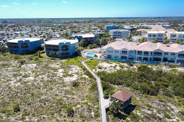 Hibiscus A103 2 / 2 Free Activities! & Oceanfront Wifi 3 Pools