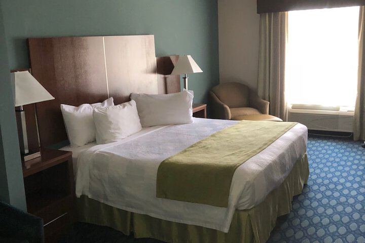 Room 44 of 54