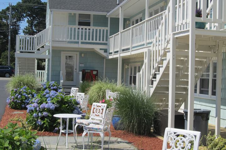 The Escape Inn