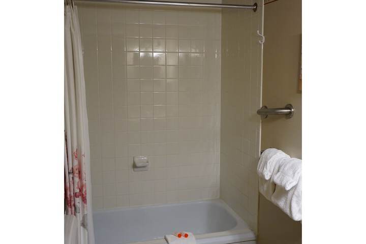 Room 20 of 48