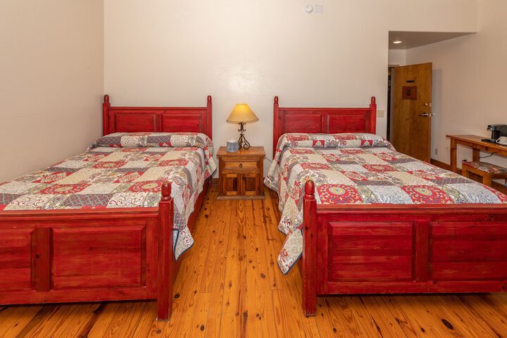 Room 24 of 26