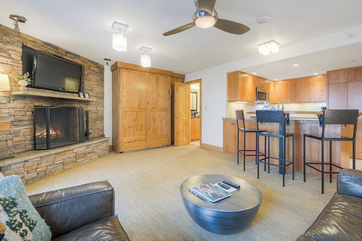 The Lodge at Vail a RockResort by Vail Resorts