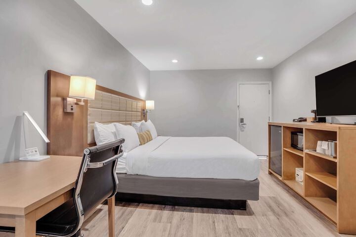 Sather Berkeley SureStay Collection by Best Western