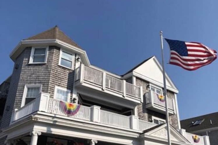 Anchor Inn Beach House