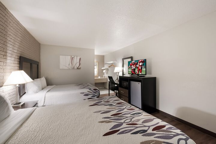 Room 14 of 31
