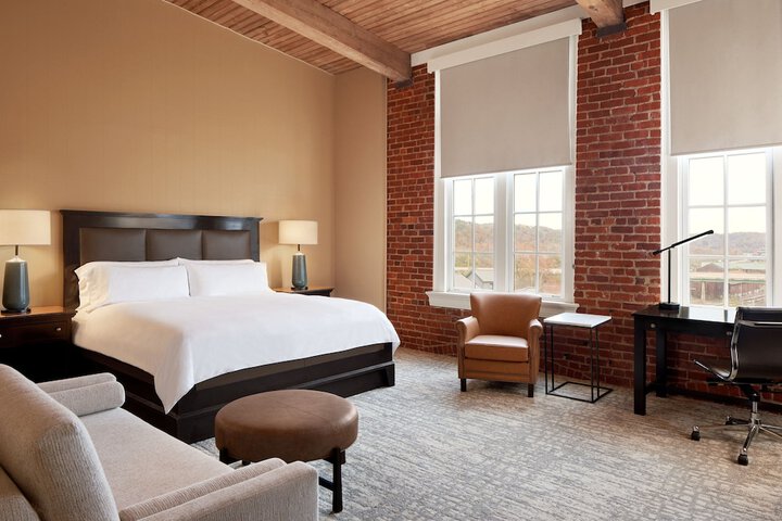 Craddock Terry Hotel Lynchburg, a Tribute Portfolio Hotel