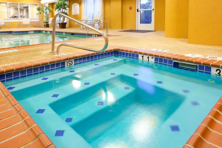 Holiday Inn Manassas - Battlefield by IHG