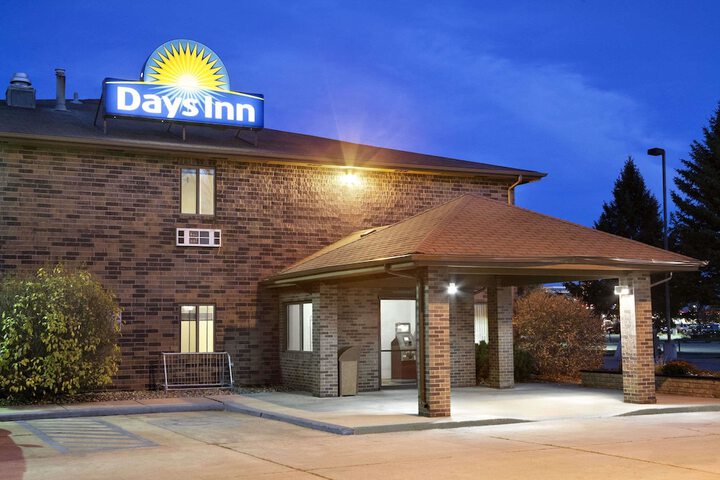 Hotel 5 of 28