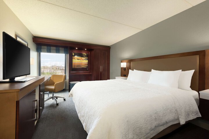 Room 21 of 31