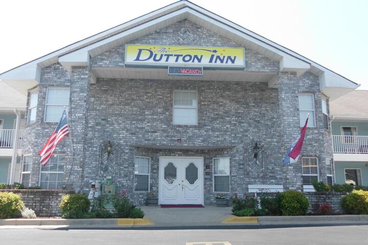 Hotel 5 of 75