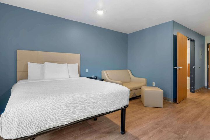 WoodSpring Suites Orlando South