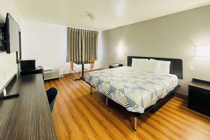 Motel 6 Duncanville TX - Dallas