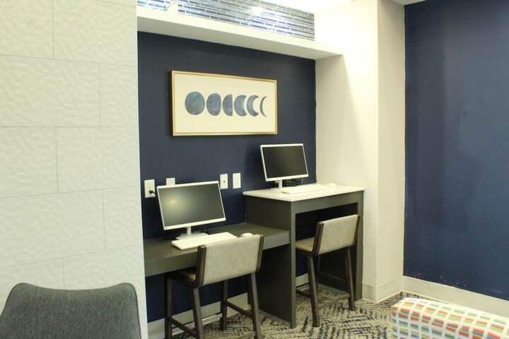 La Quinta Inn and Suites by Wyndham Schertz-San Antonio-Selma