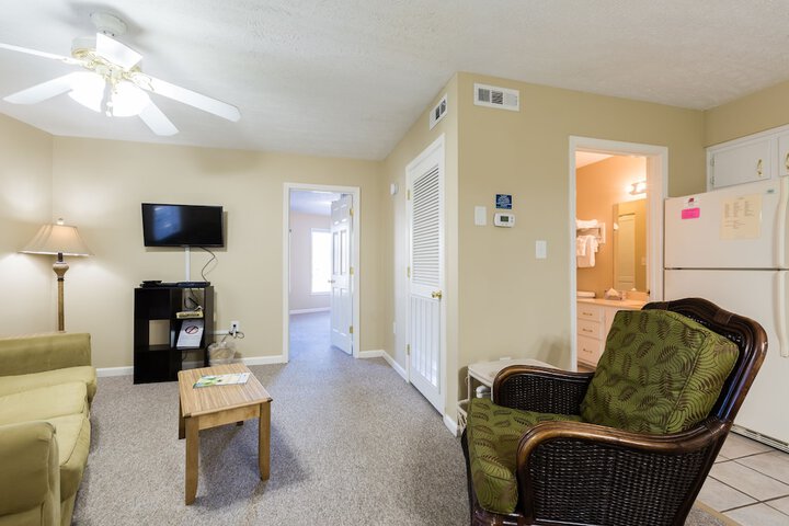 Room 53 of 68