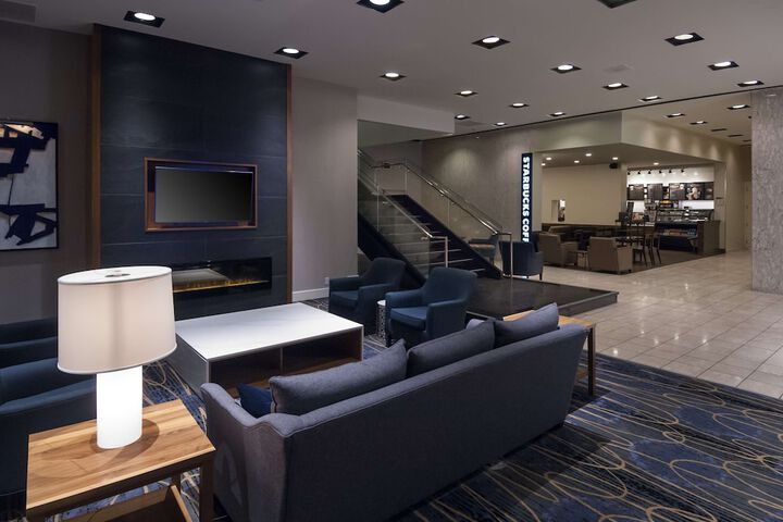 DoubleTree by Hilton Hotel London Ontario