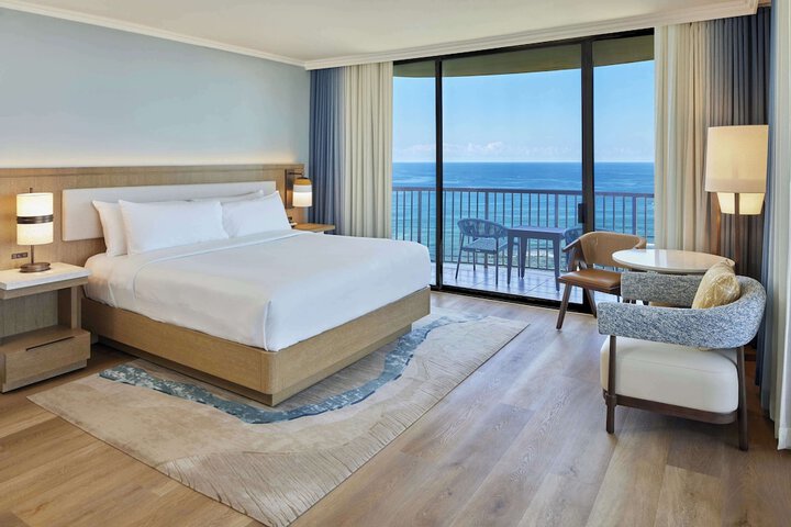 Hilton Hawaiian Village Waikiki Beach Resort