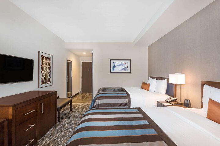 Room 18 of 25