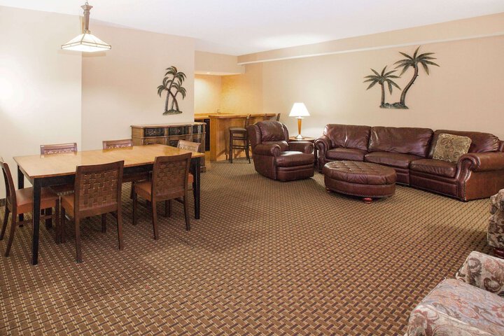 Room 7 of 29