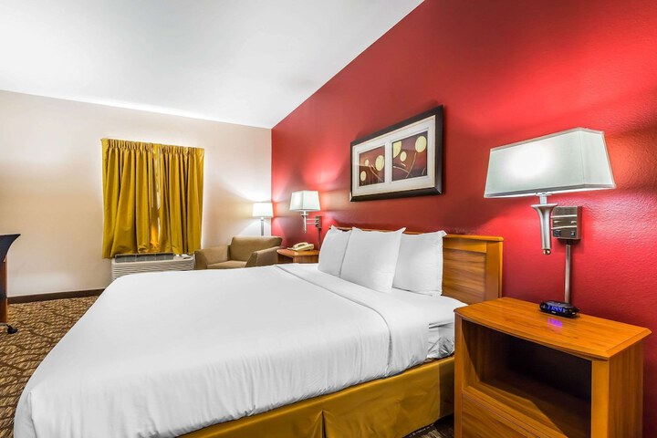 Quality Inn & Suites