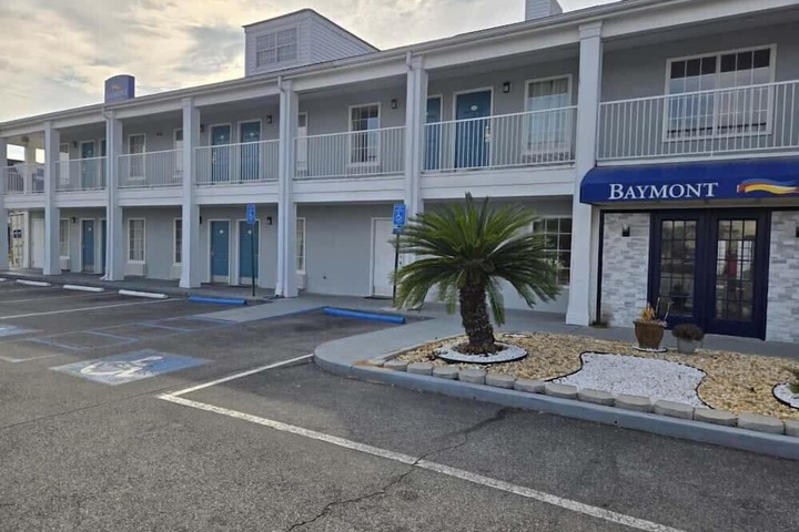 Baymont by Wyndham Valdosta at Valdosta Mall