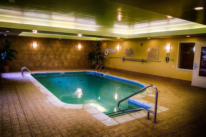 Pool 19 of 85