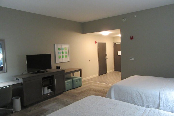 Room 48 of 72