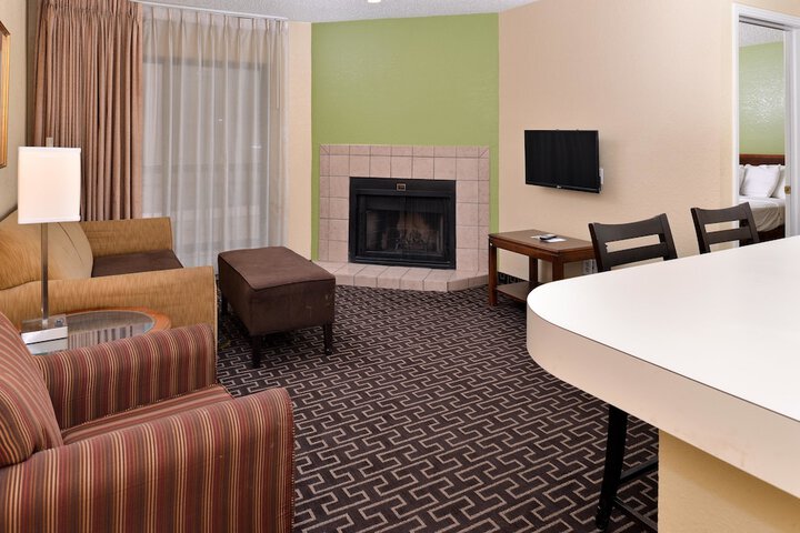 Room 22 of 24