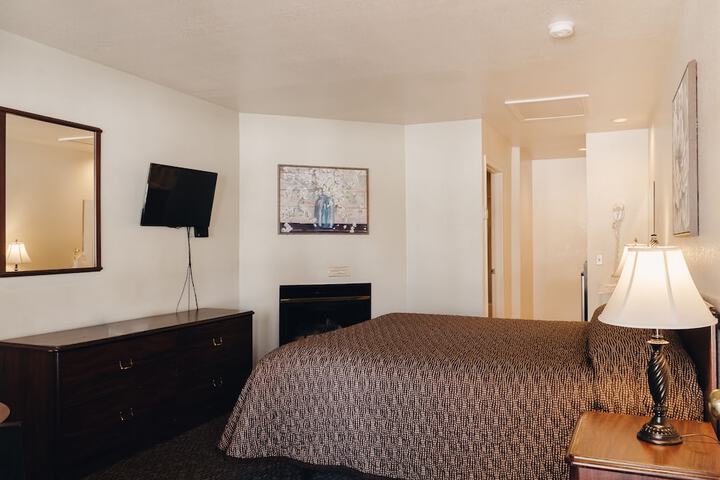 Room 14 of 51